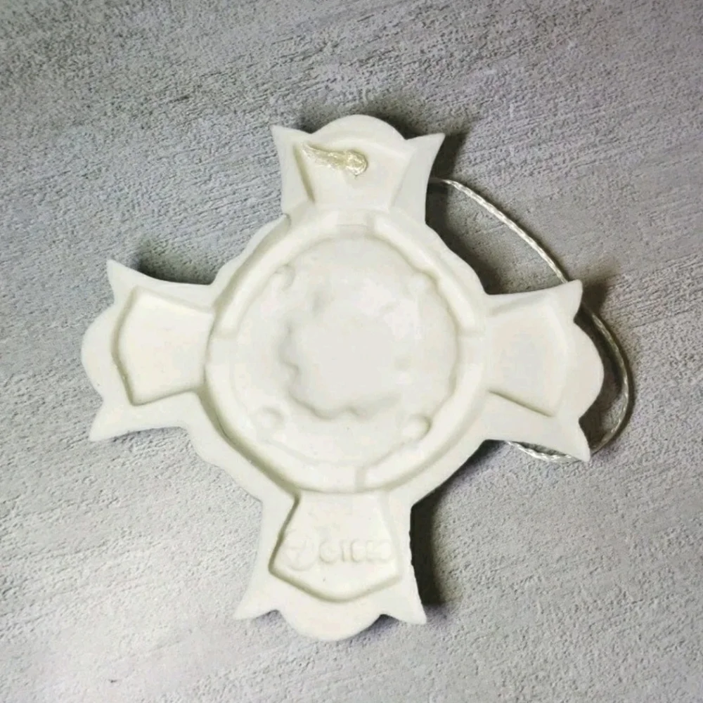 Vtg Margaret Furlong Blooms Of Hope Ornament Bisque Cross Floral Easter